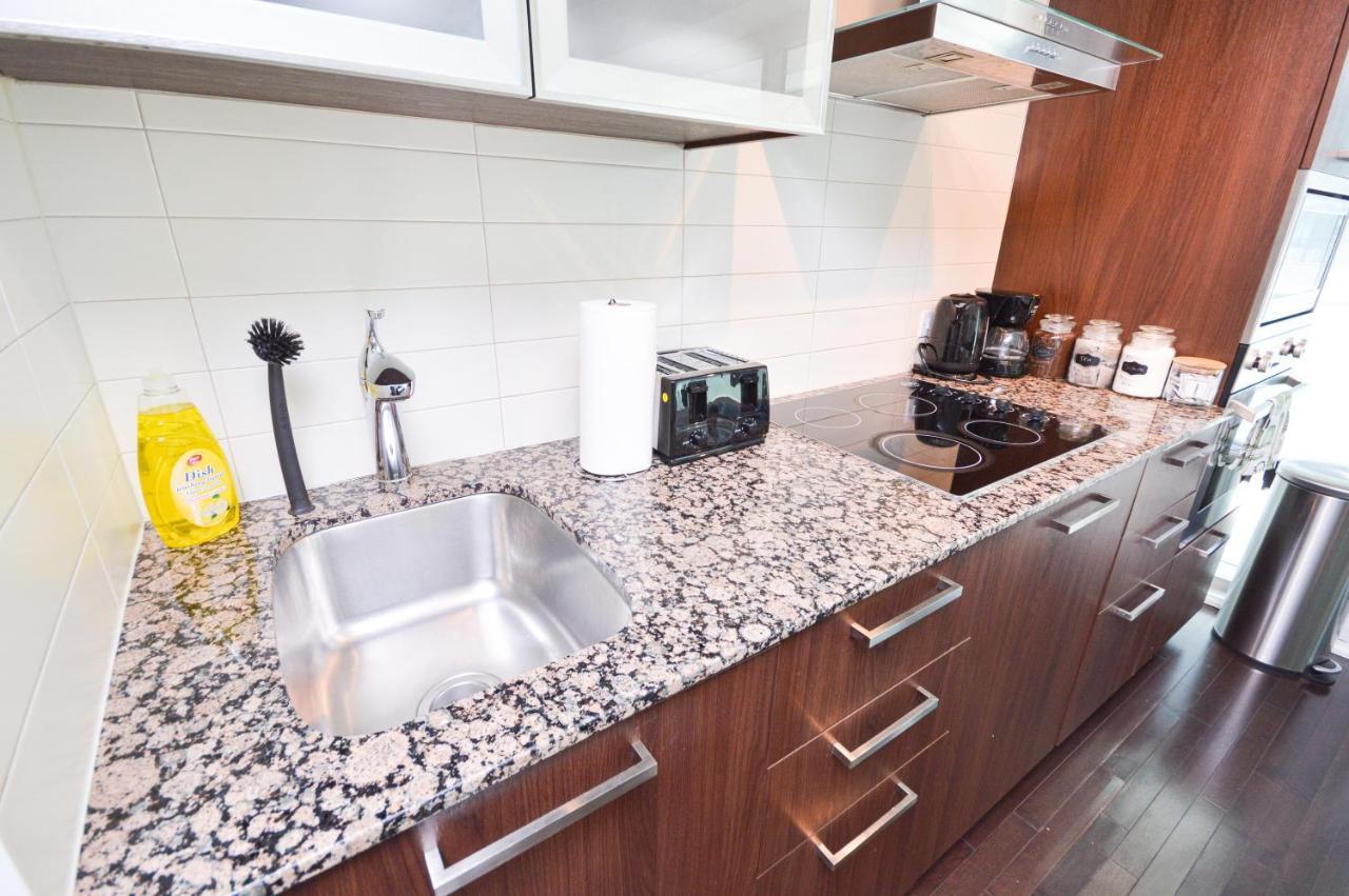 Downtown Toronto Condo Near Cn Tower, Mtcc, Rogers Center , Union Station Екстер'єр фото