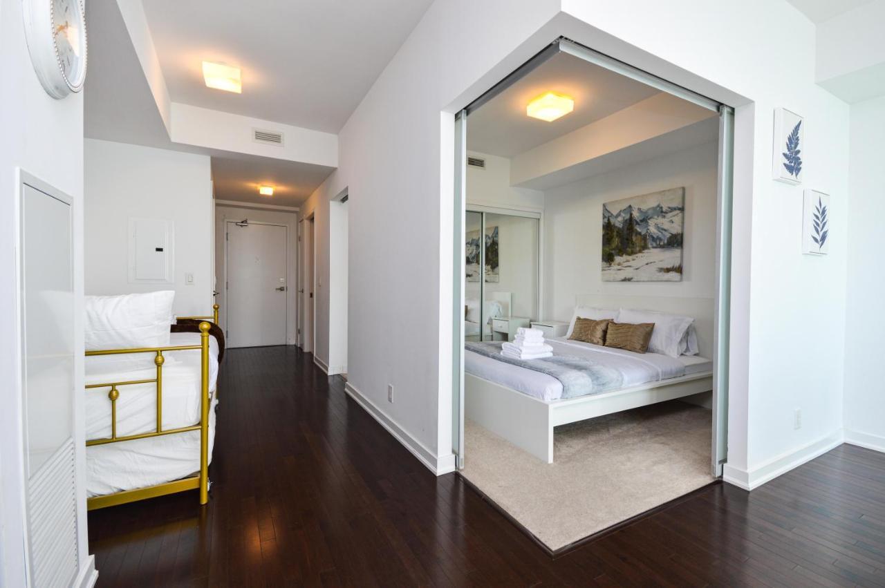 Downtown Toronto Condo Near Cn Tower, Mtcc, Rogers Center , Union Station Екстер'єр фото