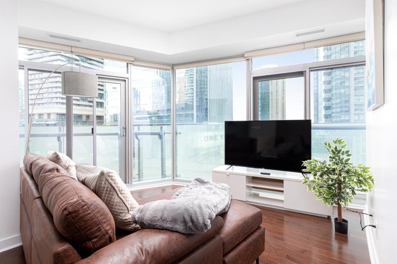 Downtown Toronto Condo Near Cn Tower, Mtcc, Rogers Center , Union Station Екстер'єр фото